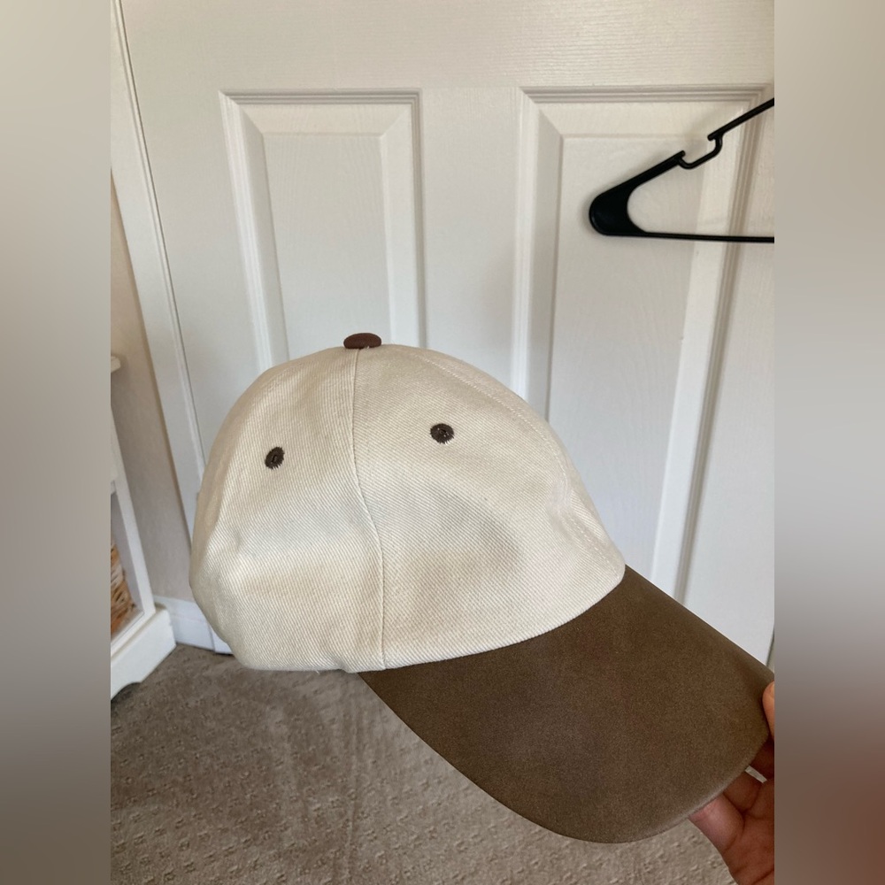 Brandy Melville Katherine baseball cap - brown